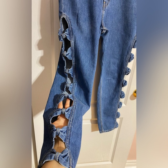 Levi’s Limited Edition Rare Mom Side Bow High Waist Blue Denim Jeans Size 28 - Picture 6 of 16